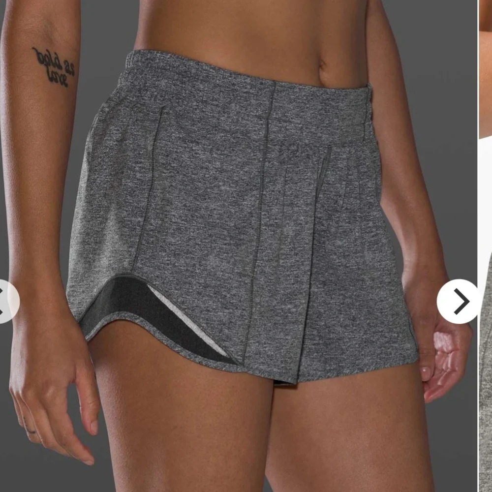 Lululemon Hotty Hot Short II *Long 4" Heather Lux Multi Black - Size 6 Shorts - Picture 5 of 7